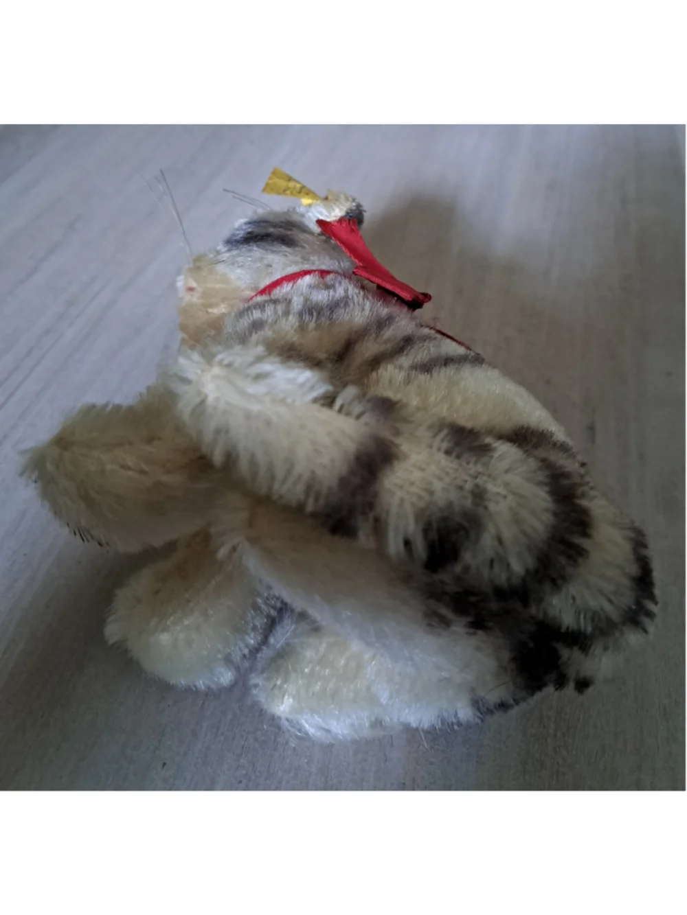 Vintage Steiff Mohair Sitting TABBY CAT Small size
